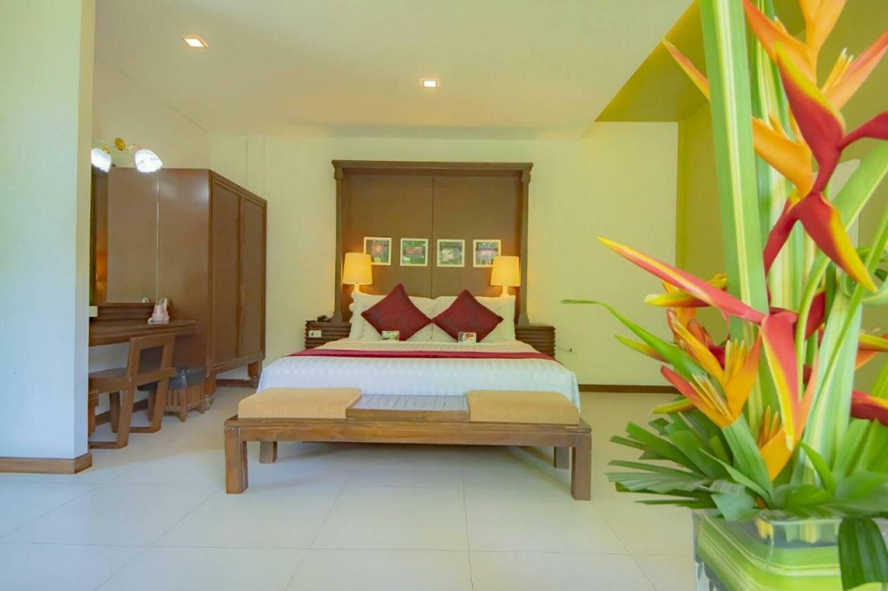 Nana Resort Kaeng Kachan Exteriör bild